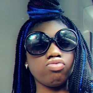 Meet your Posher, Akasha